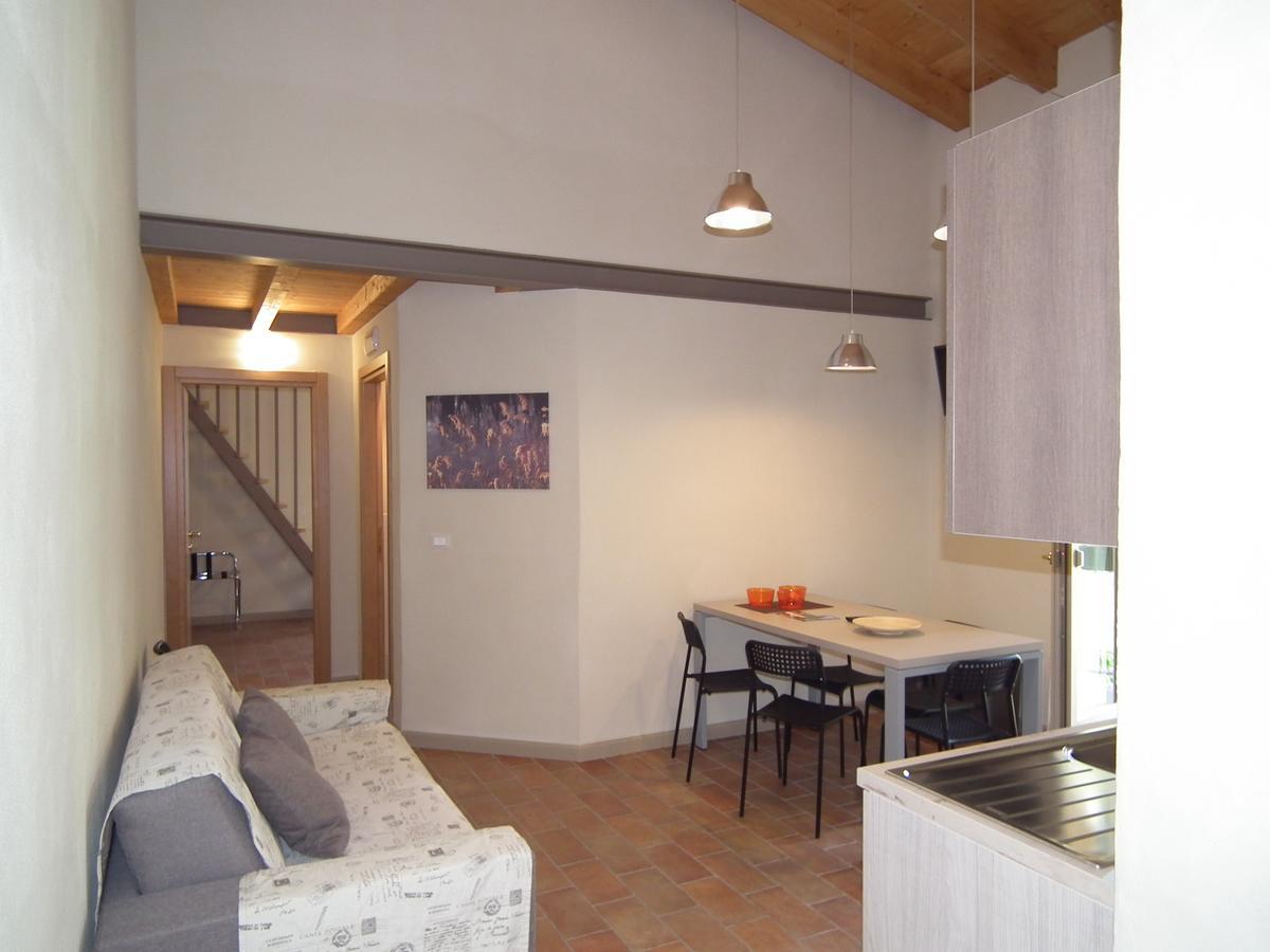 L'Isolo B&B E Case Vacanza Monzambano Εξωτερικό φωτογραφία