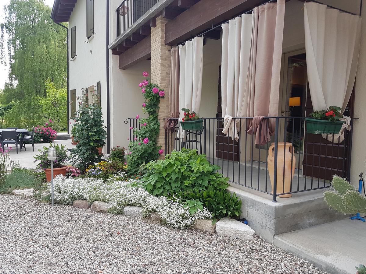 L'Isolo B&B E Case Vacanza Monzambano Εξωτερικό φωτογραφία