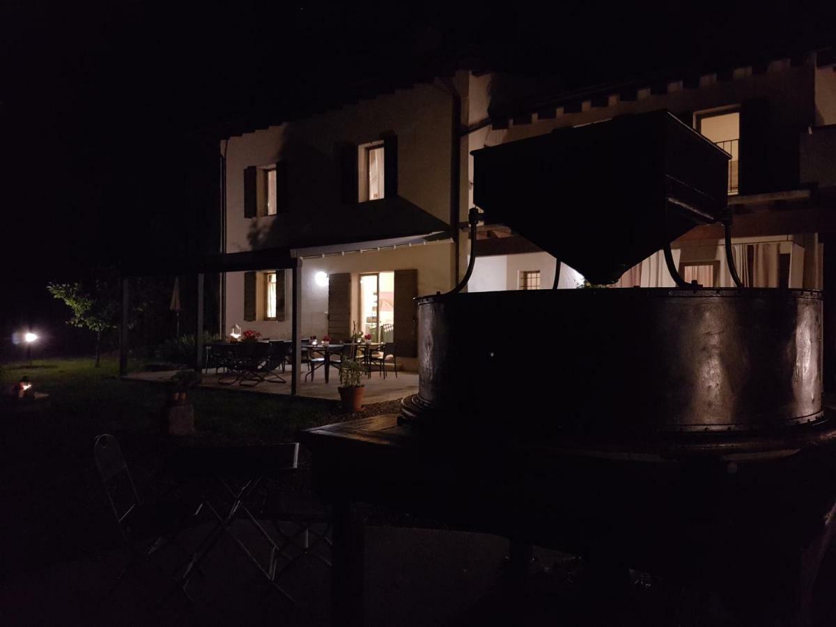 L'Isolo B&B E Case Vacanza Monzambano Εξωτερικό φωτογραφία