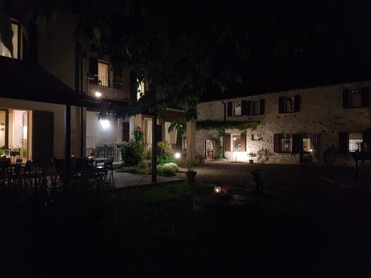 L'Isolo B&B E Case Vacanza Monzambano Εξωτερικό φωτογραφία