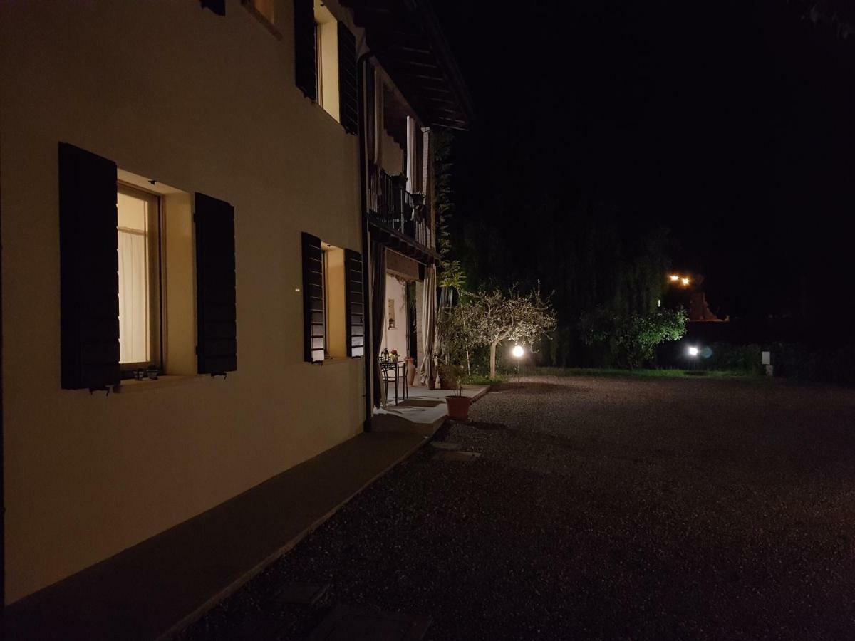 L'Isolo B&B E Case Vacanza Monzambano Εξωτερικό φωτογραφία